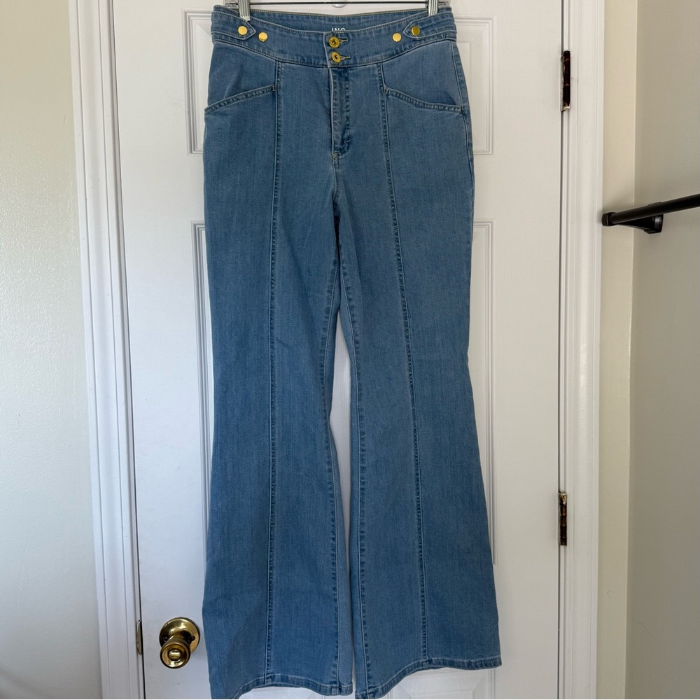 INC Wide Leg High Waisted Flare Jeans With Details Size 28 X 31